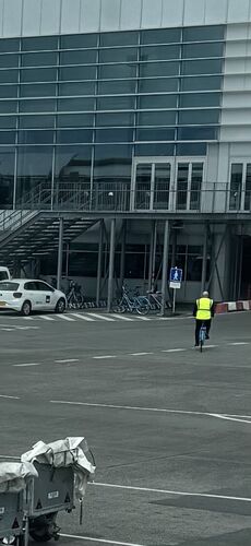 Airport transport for workers at CPH