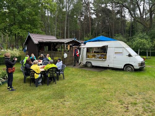Smoked fish lunch