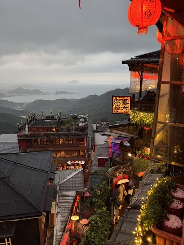 Jiufen: view from A-mei Teahouse