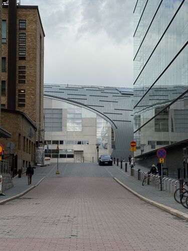 Helsinki street scene