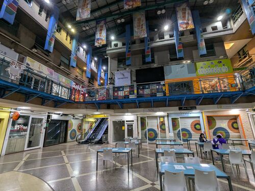 Kent takes us on a shortcut through some interesting malls